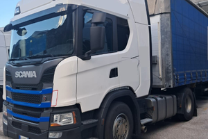 Trattore stradale scania g450