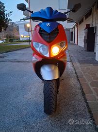 Scooter Peugeot
Speedfight2 50

