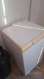 Congelatore a pozzetto 