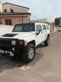 Hummer H3