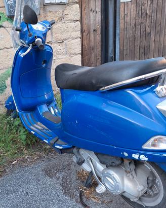 Vespa 50 Lx