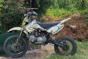 Pit bike 140cc