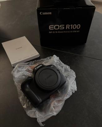 Canon eos r100