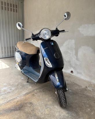 Vespa lx50 2t 2011