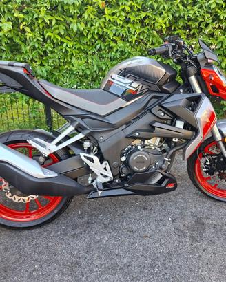 NAKED UM XTREET 125cc LIQUID COOLED