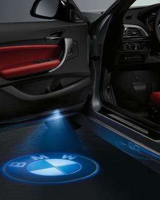 Luci sottoporta LED - logo BMW in alta definizione