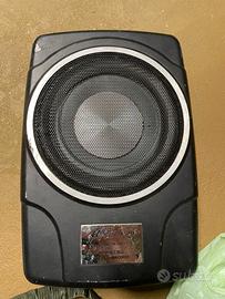 Subwoofer amplificato
