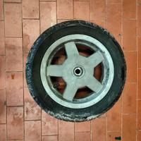 Cerchio posteriore Vespa 125/150 S/LX da 10
