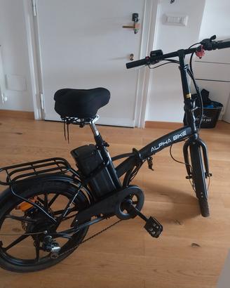 Bici elettrica pieghevole