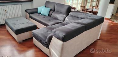 Divano angolare  con pouf