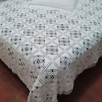 copriletto ad uncinetto