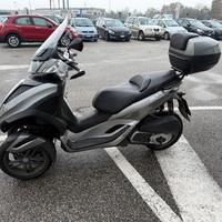 Piaggio MP3 300 - 2011