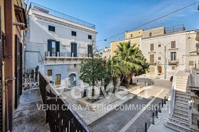 Casa indipendente Piazza Vittorio Veneto, 9, 70028