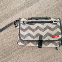 Fasciatoio portatile SKIP*HOP