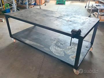 TAVOLO DA OFFICINA CON MORSA USATO
