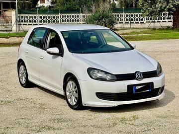 VW GOLF SPORT EDITION 1.6 TDi 105cv - EURO5B