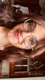 Ragazza neo diplomata