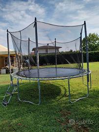 Trampolino da giardino 