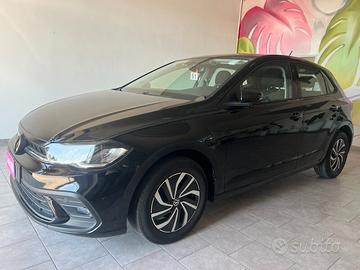 Volkswagen Polo VI 2023 1.0 tsi Life 95cv