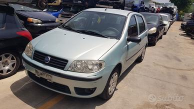 Fiat Punto  1.2cc Natural  power  2004 x ricambi