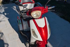 UFO3 Scooter Elettrico 3 Ruote - Rosso/Bianco