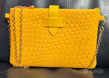 Borsa tracolla pochette Camomilla in pelle 
