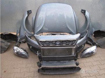 Ricambi usati Volvo V40 V50 V70 v90 V60 2006.23
