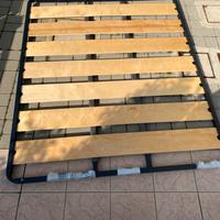 Rete letto matrimoniale con piedi
