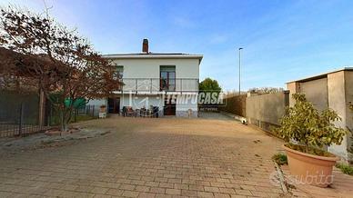 VILLA LIBERA SU 4 LATI CLASSE ENERGETICA A