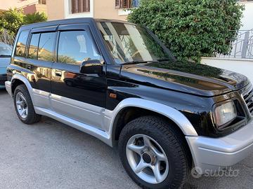 Suzuki Vitara “”V6””  24 v