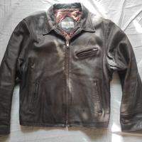 giacca di pelle marrone 