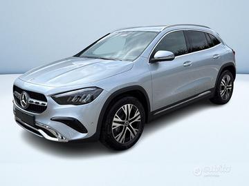 Mercedes GLA 200 d Progressive Extra auto