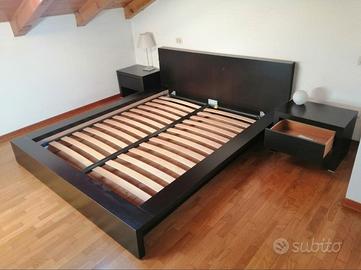 Letto completo di comò e cassettiera in wengè