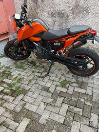 Ktm duke 690 2017