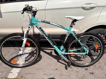Bicicletta Bianchi Kuma 4600 Mountain Bike 48 cm