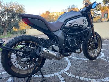 CFMoto CL-X 700 Heritage 2022 – Scarico+Accessori