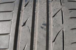 225/40 r18 + 245/ 35 r18 GOMME RUNFLAT BRIDGESTONE