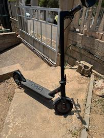 Monopattino Elettrico