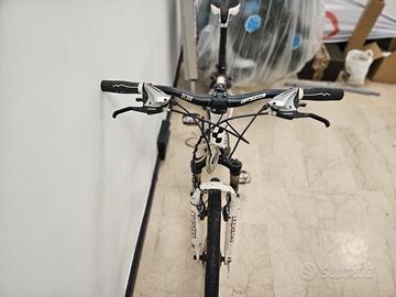 N. 2 BICICLETTE -PESCARA-SOLO PER CLIENTI ABRUZZO-