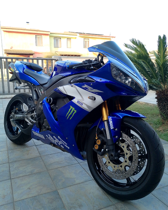 Yamaha r1 2006