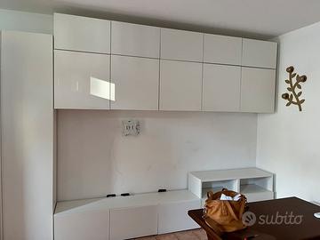 Mobile soggiorno ikea besta