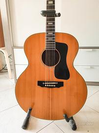 Chitarra acustica Suzuki vintage copia Guild F55 