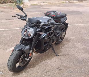 Mv agusta brutale 800 rr
