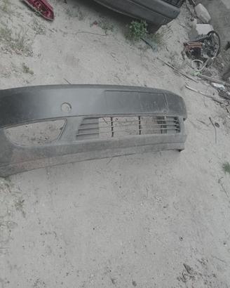 paraurti anteriore Ford Fiesta 2002-2005 