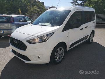 FORD Tourneo Connect 1.5 TDCi 120 CV Titanium