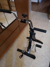 Pedaliera mani e piedi, per esercizi anziani 