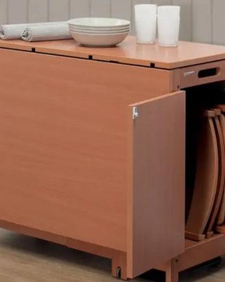 Tavolo in legno colore Noce

pieghevole con sedie 