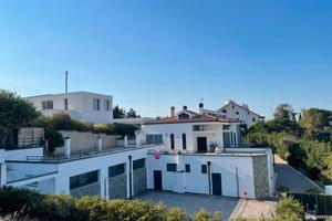 Villa in contrada pozzo miseo