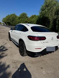 Mercedes Glc cupe 220 4 matic Premium