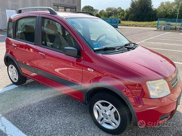 FIAT PANDA CLIMBING NATURAL POWER